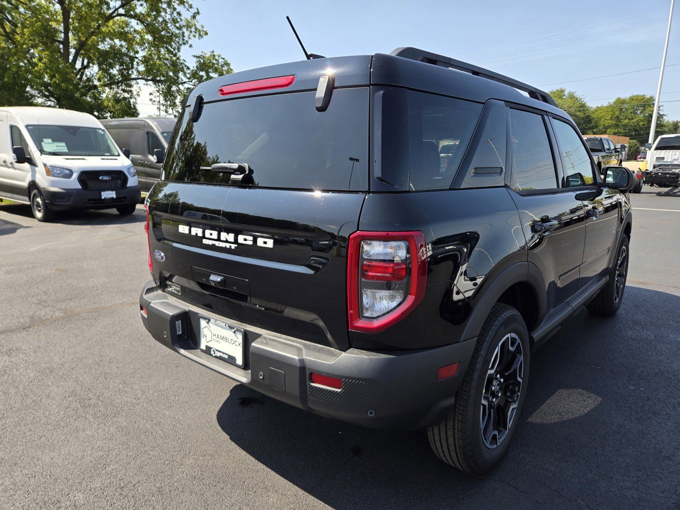 2025 Ford Bronco Sport Outer Banks photo 4