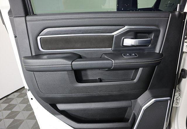 2024 Ram 2500 Laramie photo 20