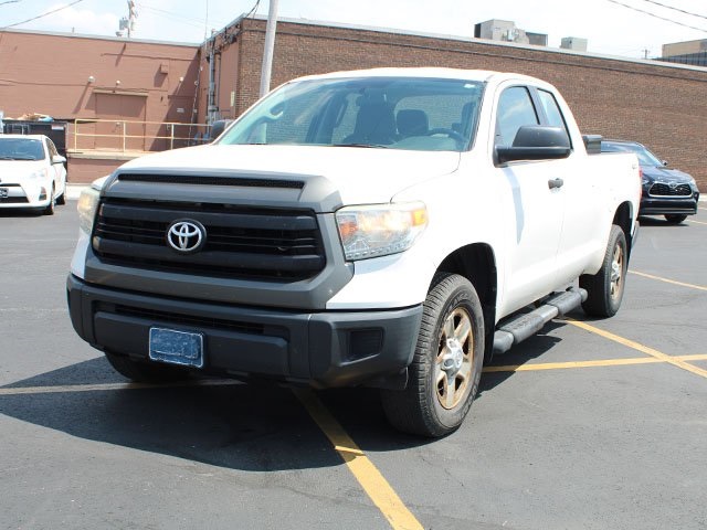 Used 2014 Toyota Tundra SR with VIN 5TFUM5F13EX053485 for sale in Middleburg Heights, OH