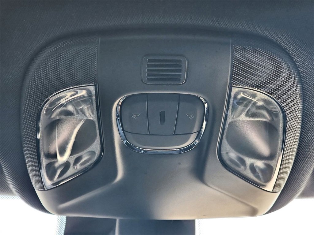 2022 Jeep Compass Red Edition photo 23
