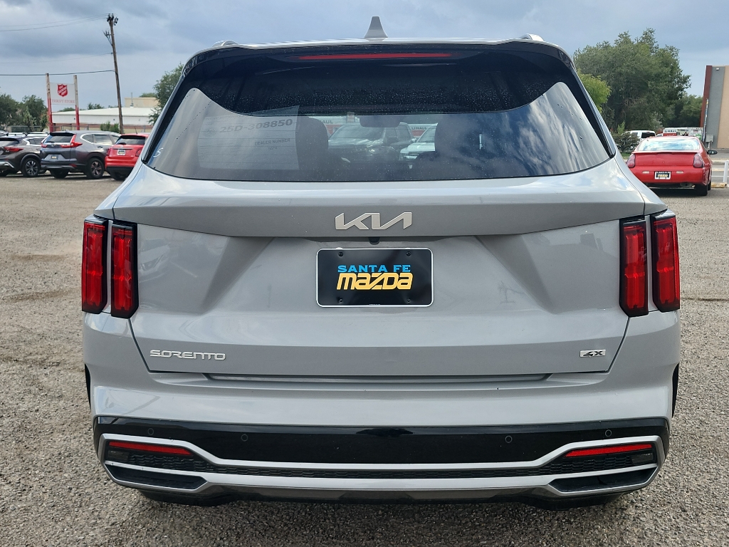 2023 Kia Sorento SX photo 4