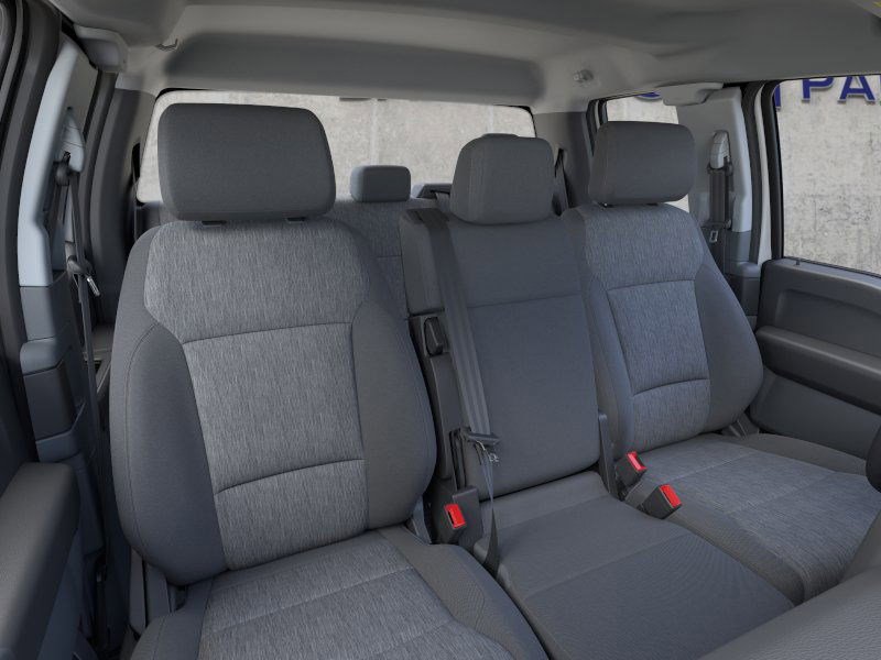 2025 Ford F-250 photo 2