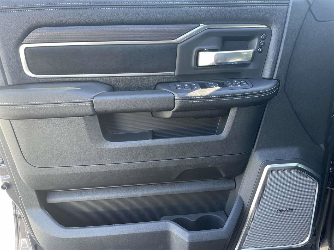 2026 Ram 2500 Laramie photo 24