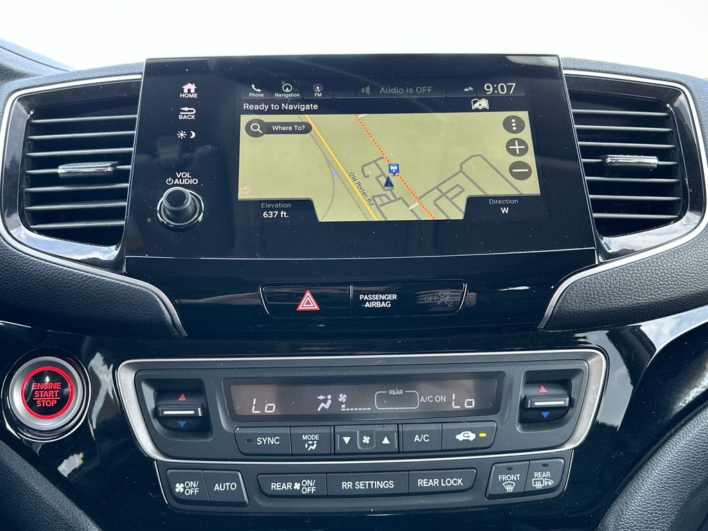 2022 Honda Pilot Touring photo 21