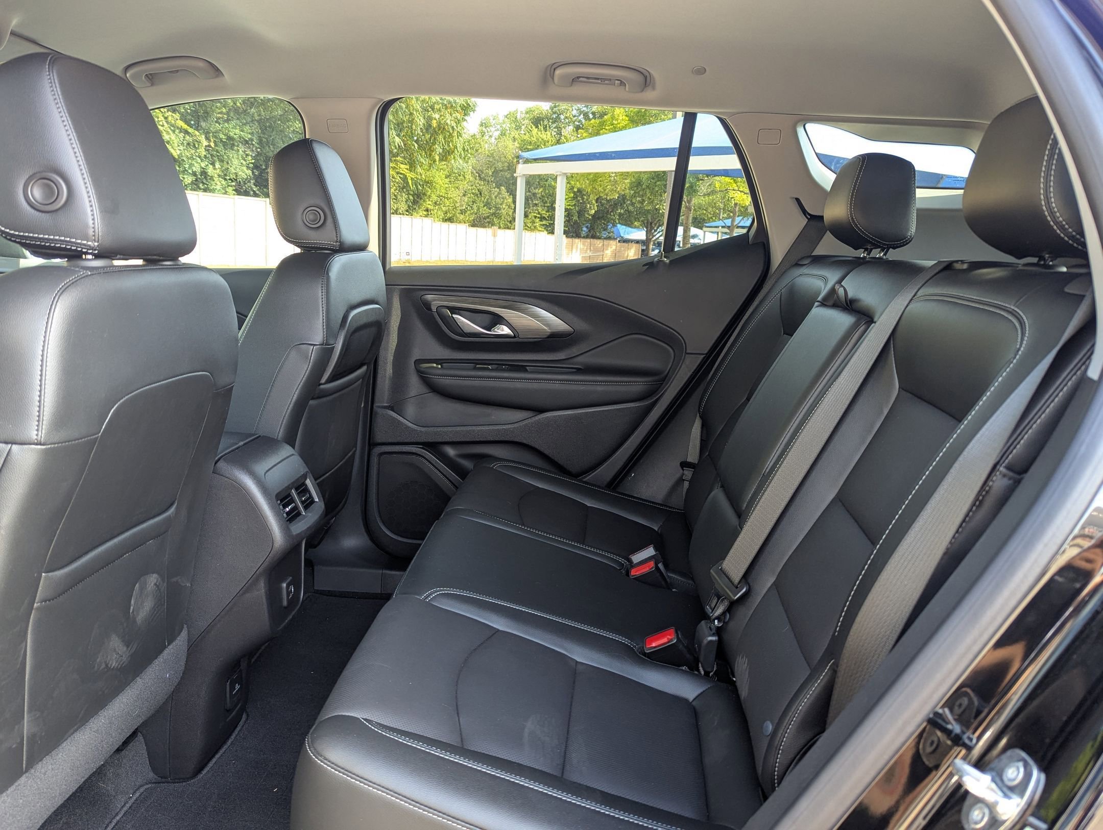 2024 Gmc Terrain SLT photo 12