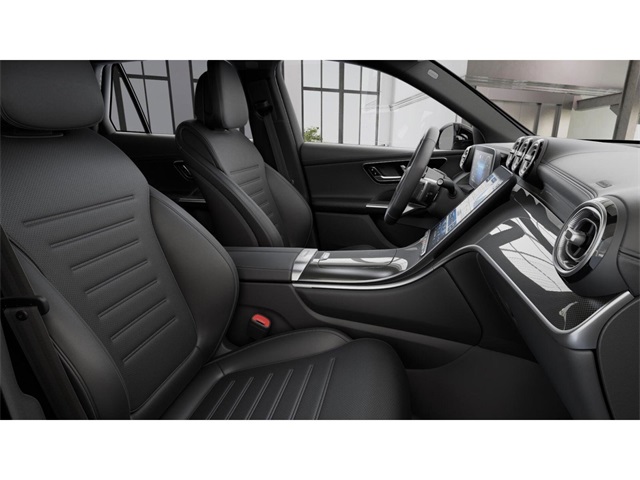 2025 Mercedes Benz GLC 300 4MATIC photo 4