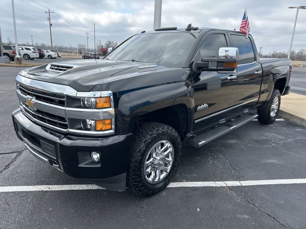 2019 Chevrolet Silverado 3500HD High Country photo 5