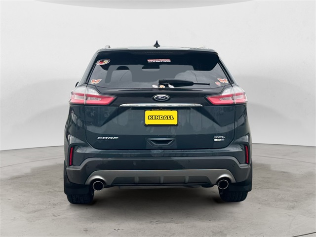 2019 Ford Edge SEL photo 3