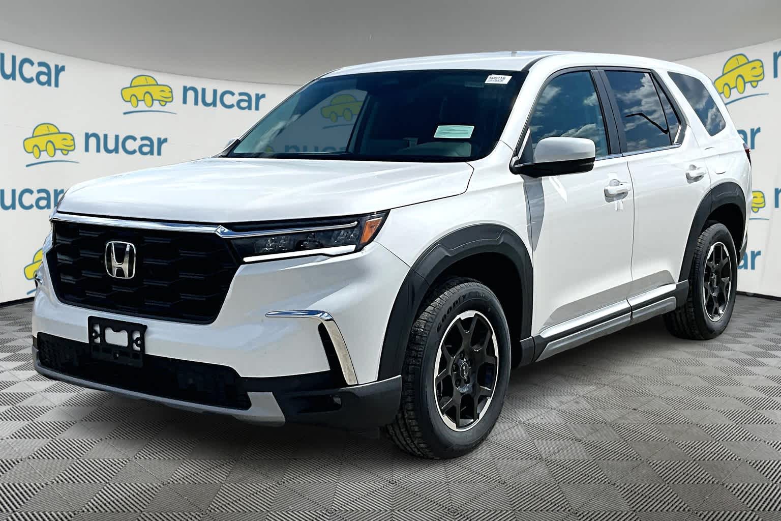 2025 Honda Pilot EX-L photo 3