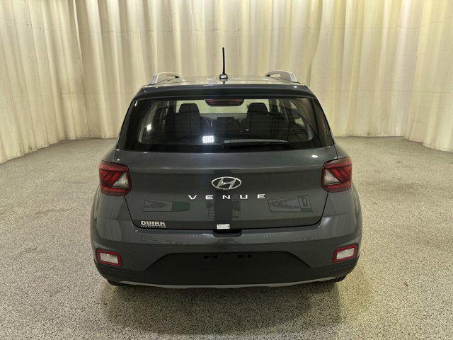 2026 Hyundai Venue SEL photo 3