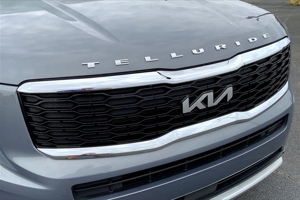 2022 Kia Telluride LX photo 27