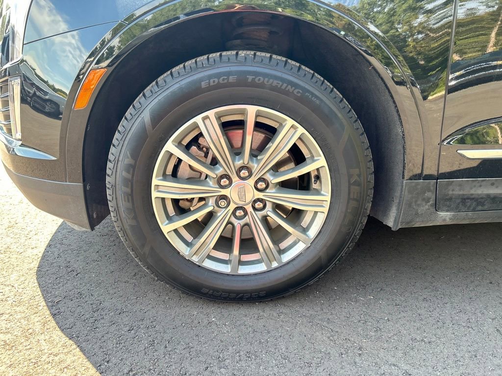 2019 Cadillac XT5 Luxury photo 9