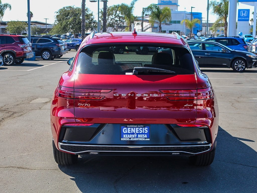 2026 Genesis GV70 2.5T Advanced photo 7