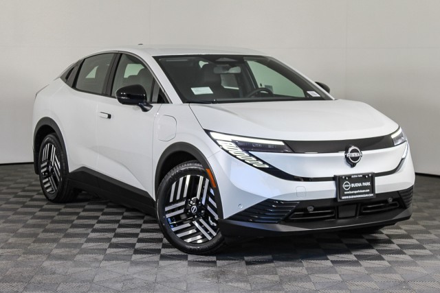 2026 Nissan LEAF SV+'s photo