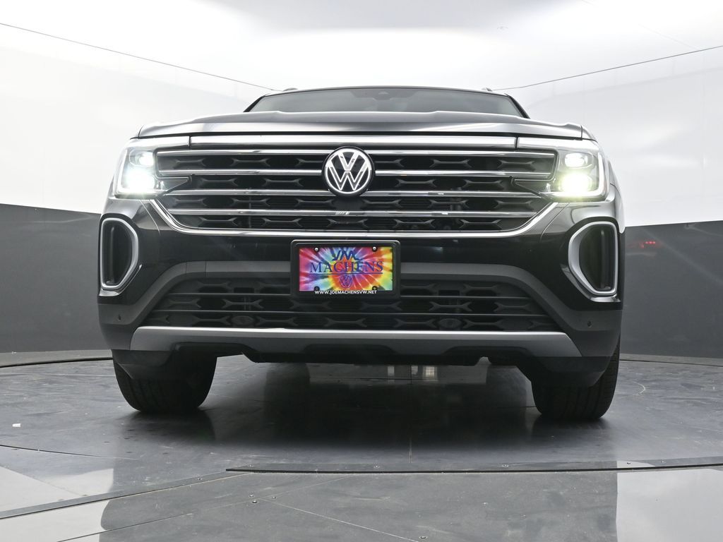 2025 Volkswagen Atlas SE Technology photo 18