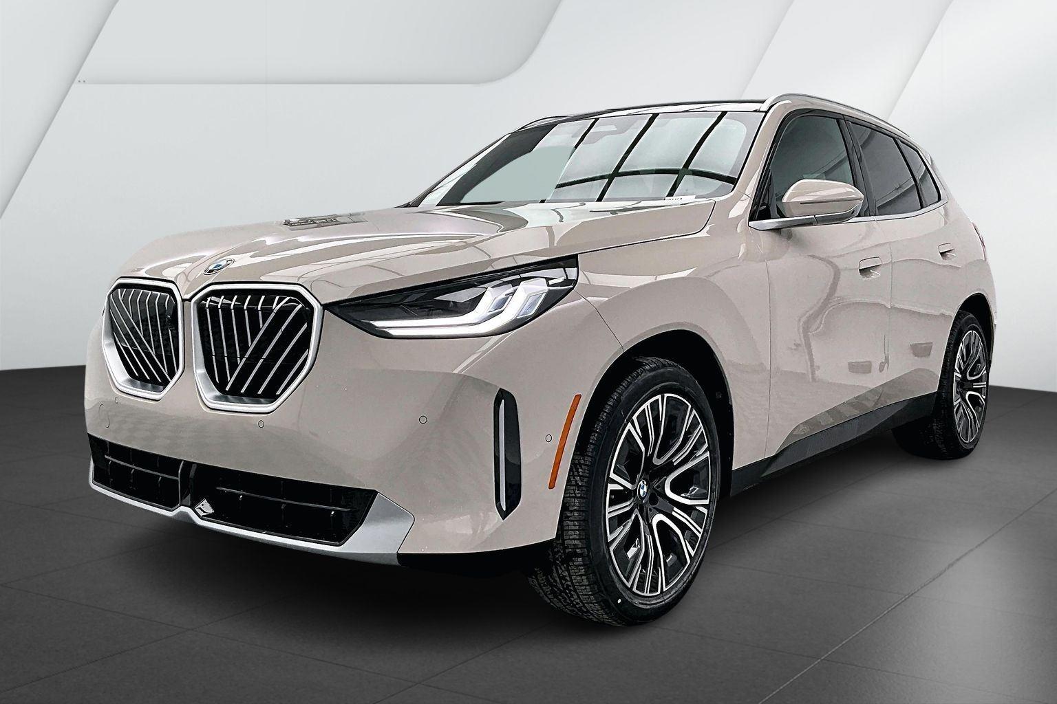 2026 BMW X3 30's photo