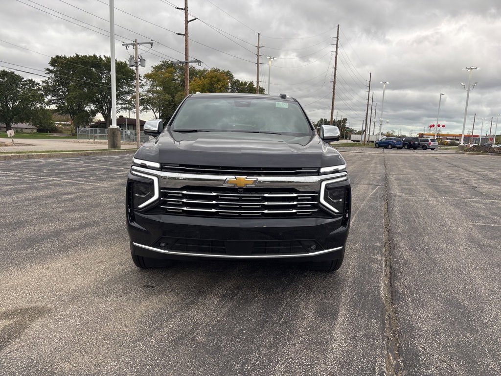 2026 Chevrolet Tahoe Premier photo 2