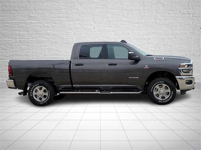 2025 Ram 2500 Big Horn photo 5