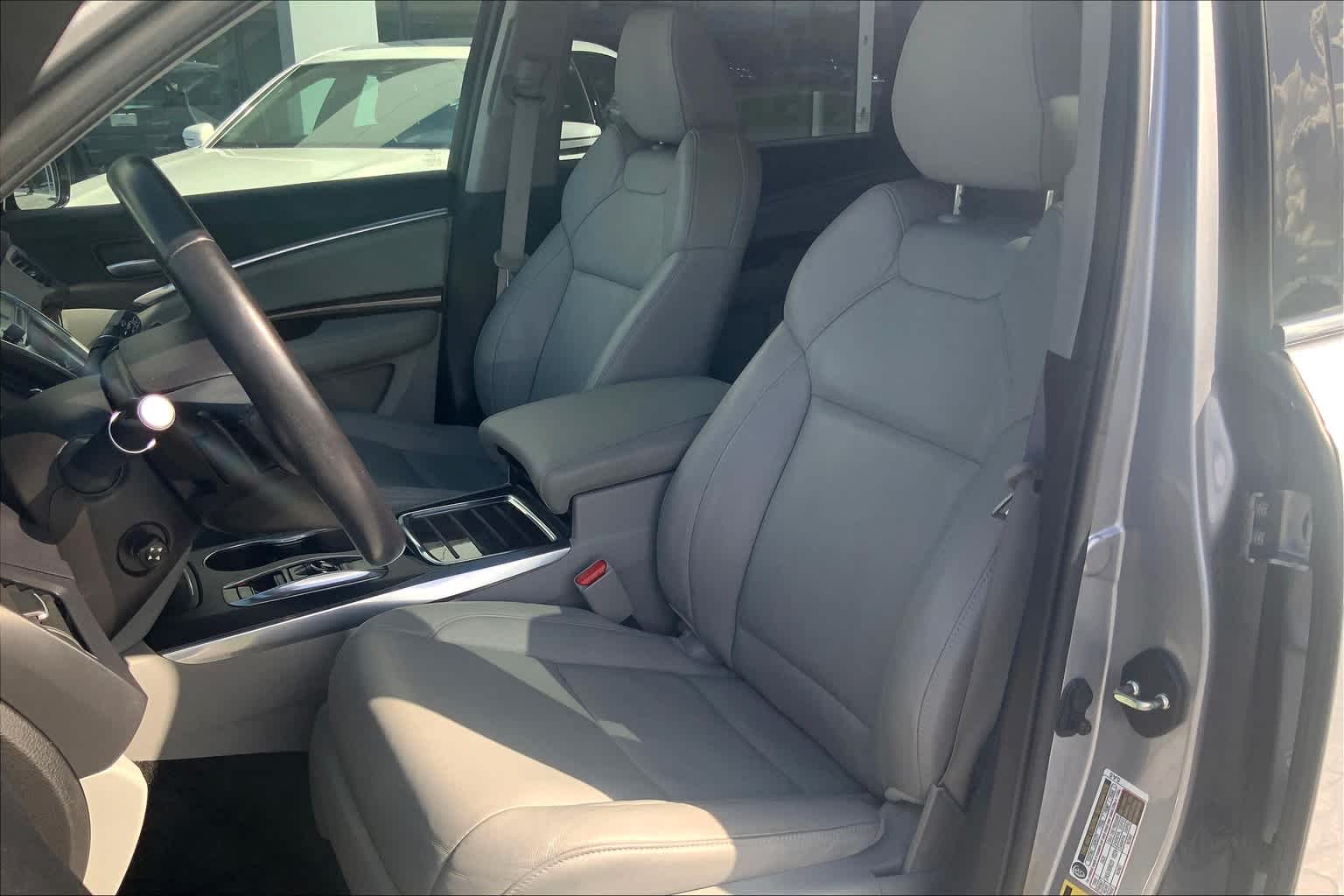 2017 Acura MDX Technology photo 7