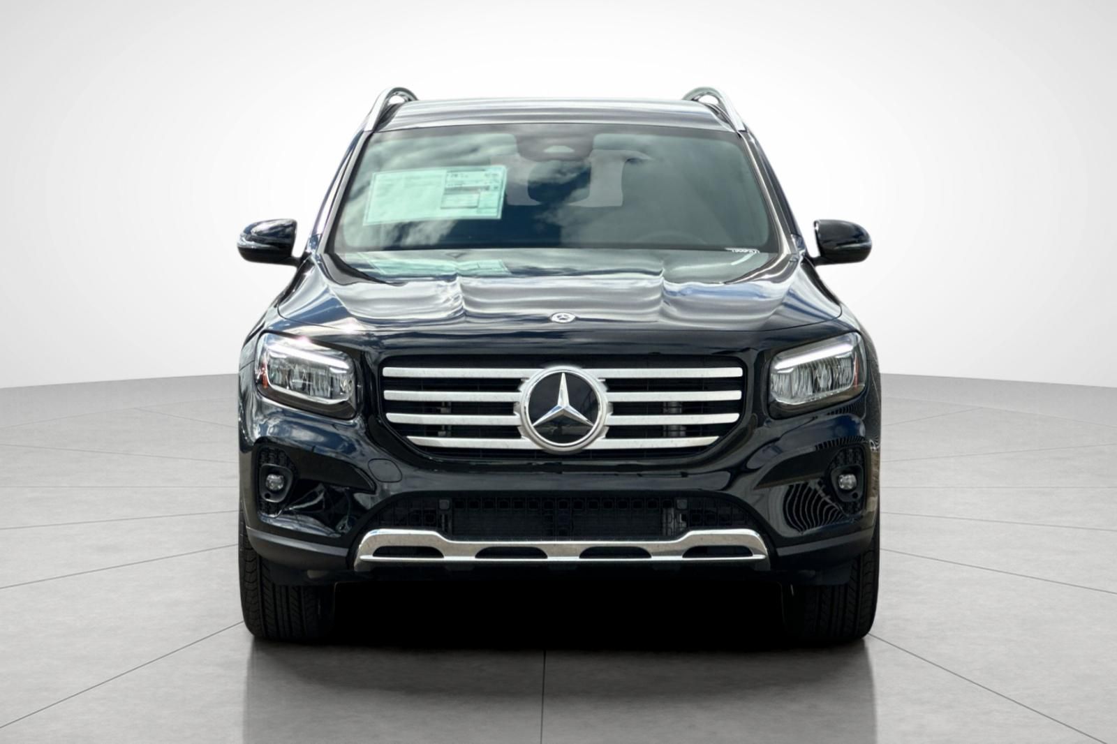 2025 Mercedes Benz GLB 250 photo 5
