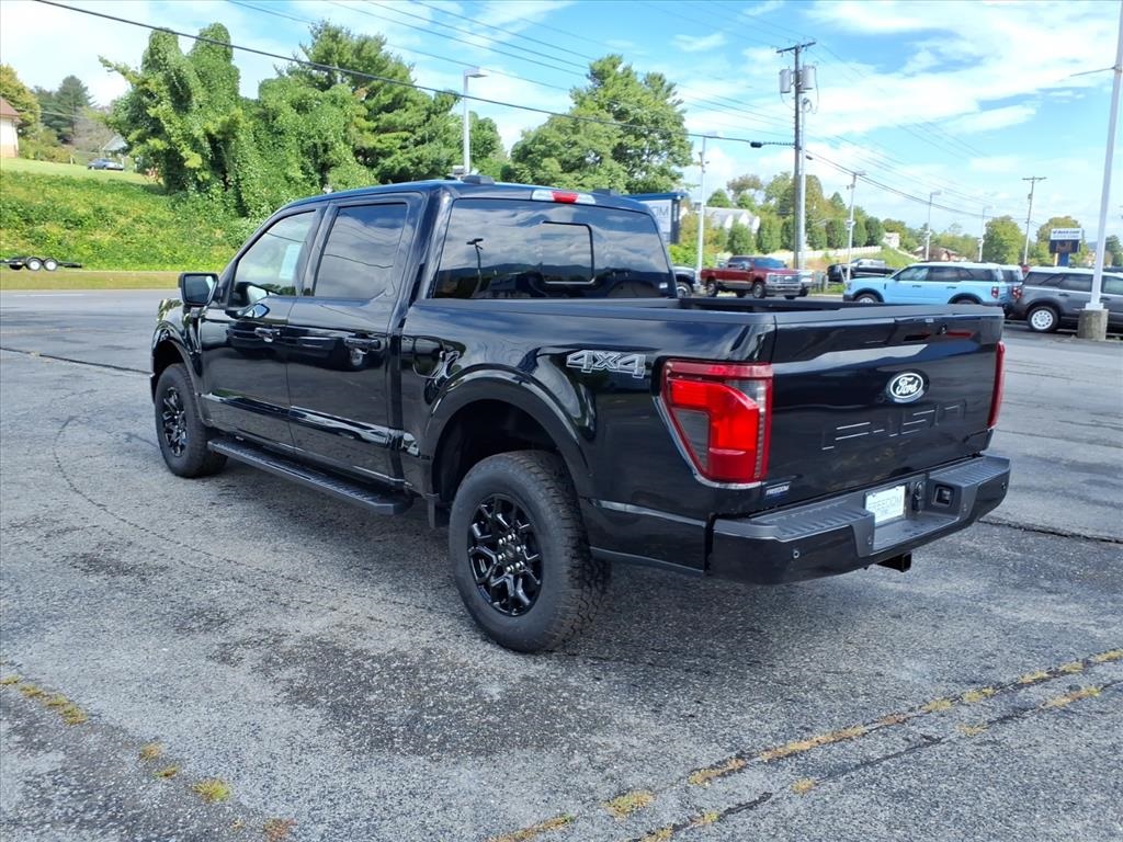 2025 Ford F-150 XLT photo 3