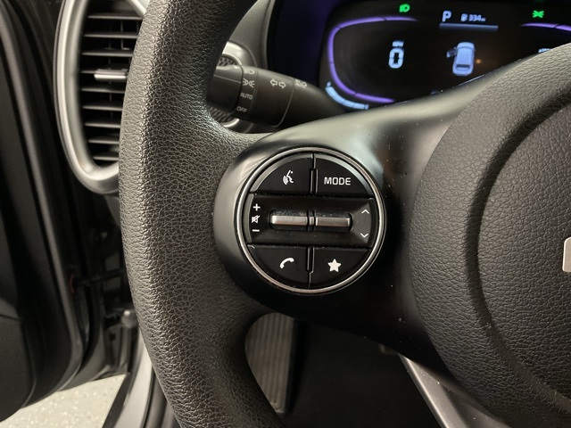 2024 Kia Soul LX photo 12