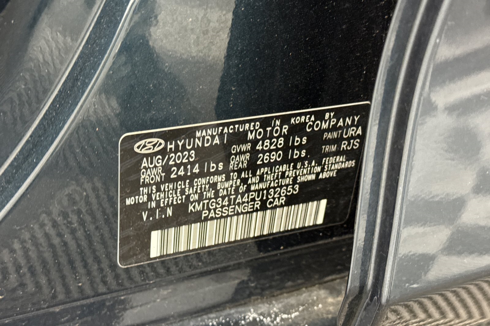 2023 Genesis G70 2.0T photo 29