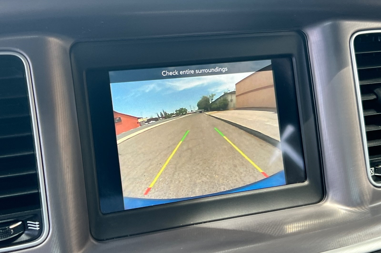 2022 Dodge Charger SXT photo 18