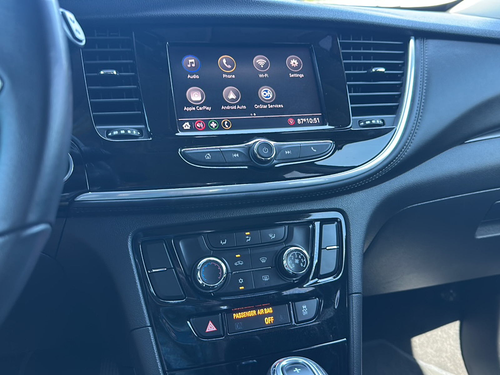 2022 Buick Encore Preferred photo 10