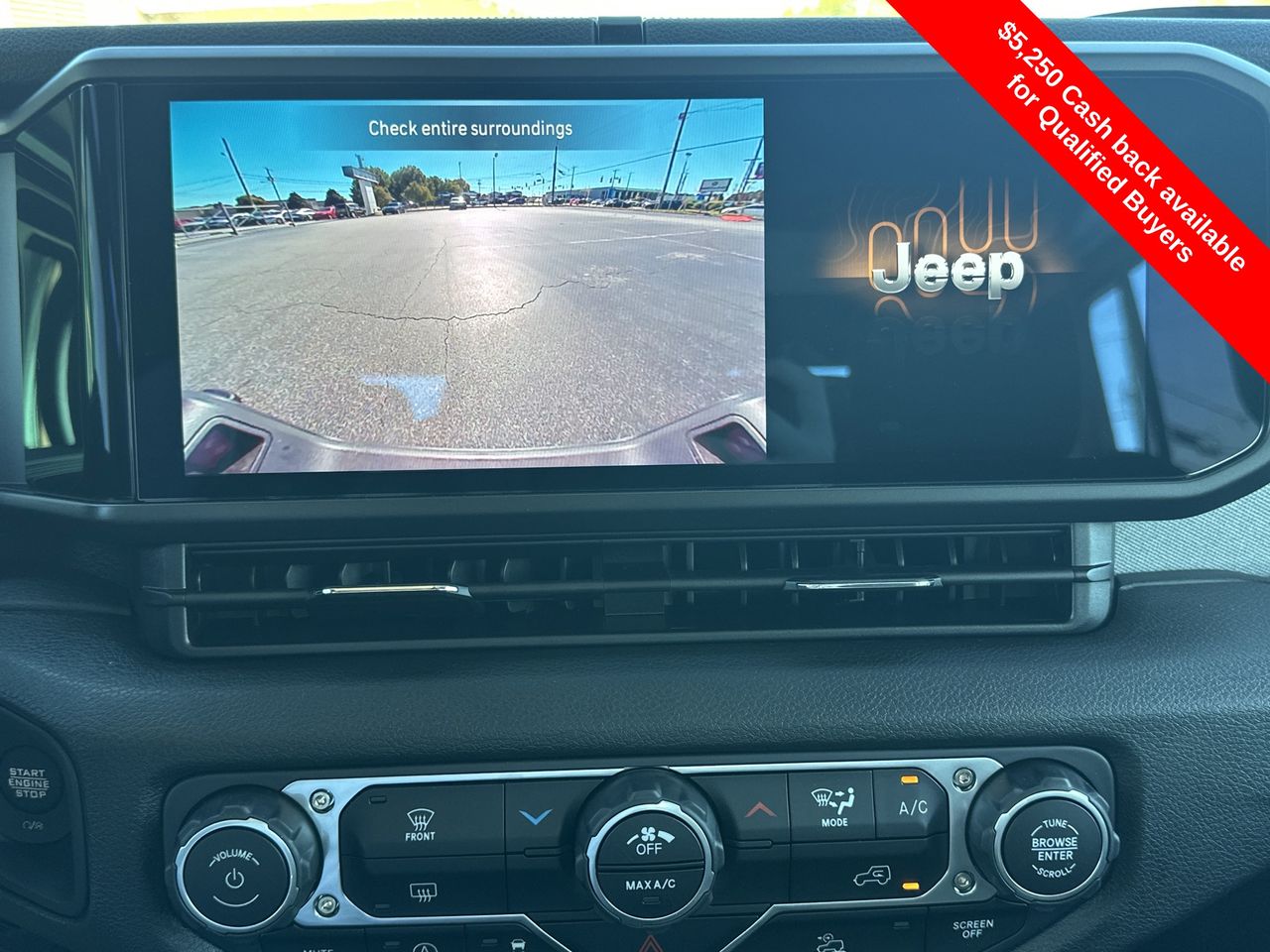 2025 Jeep Gladiator Sport photo 4