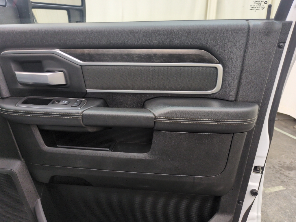 2024 Ram 3500 Big Horn photo 15