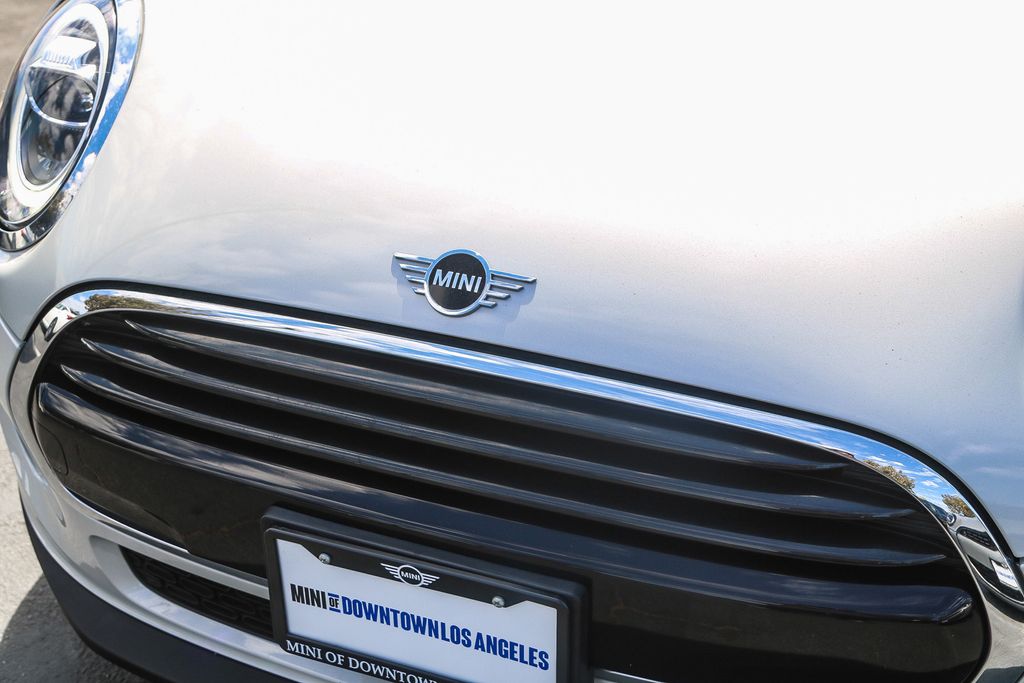2021 Mini Cooper Signature Convertible photo 15