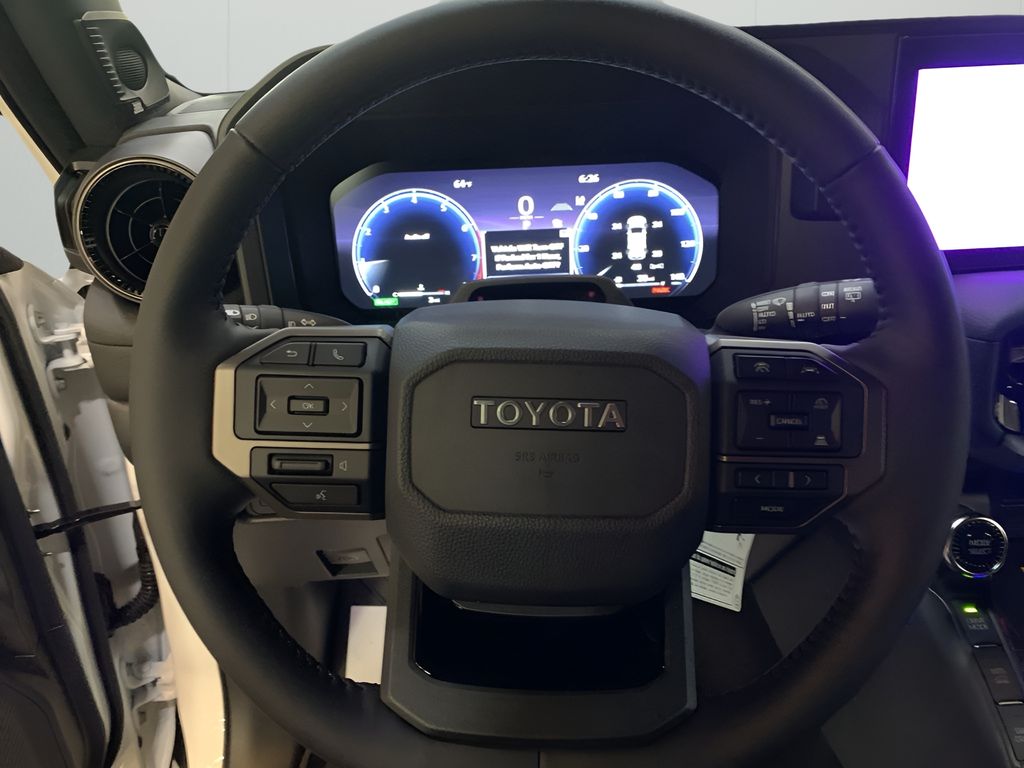 2025 Toyota Land Cruiser photo 16