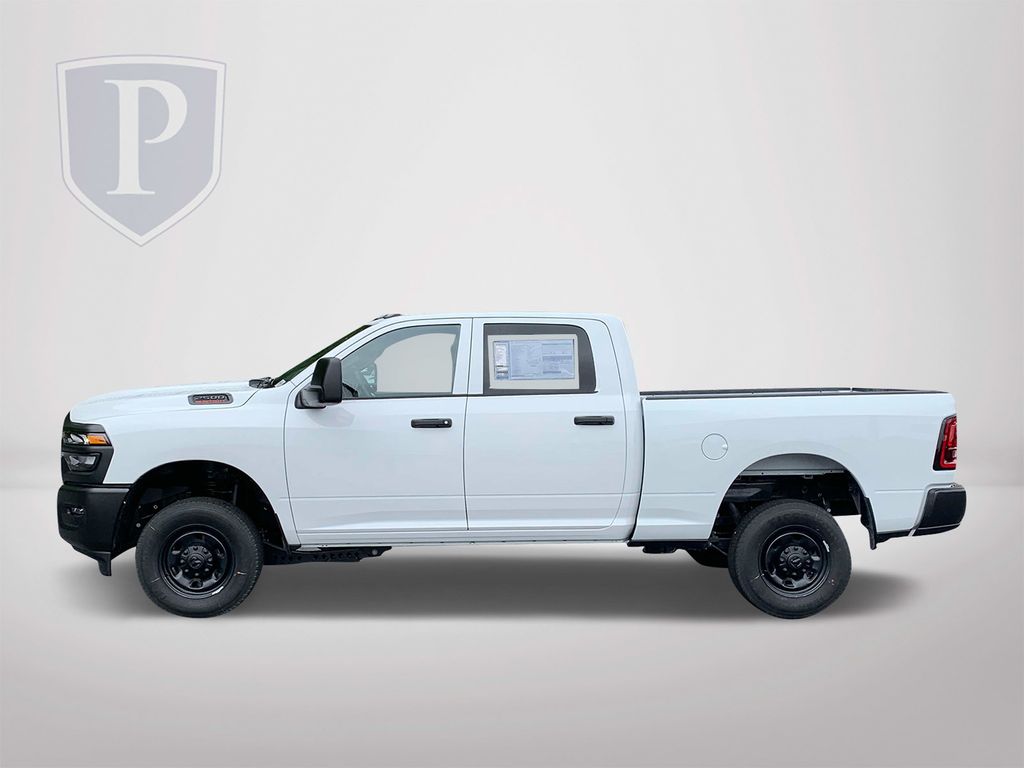 2025 Ram 2500 Tradesman photo 4