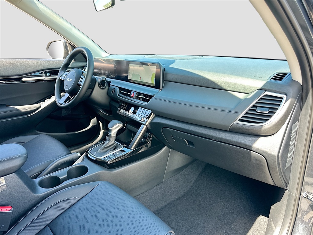 2026 Kia Seltos EX photo 28
