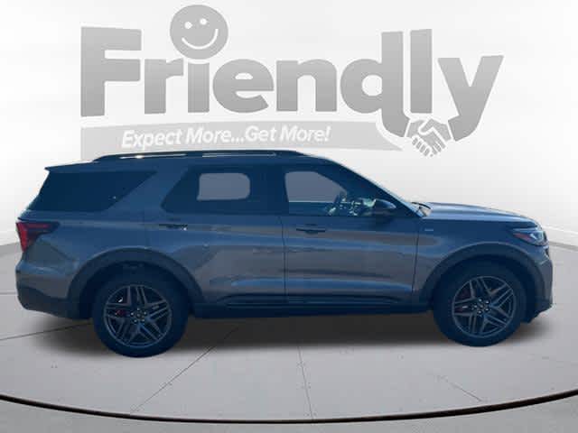 2025 Ford Explorer ST-Line photo 3