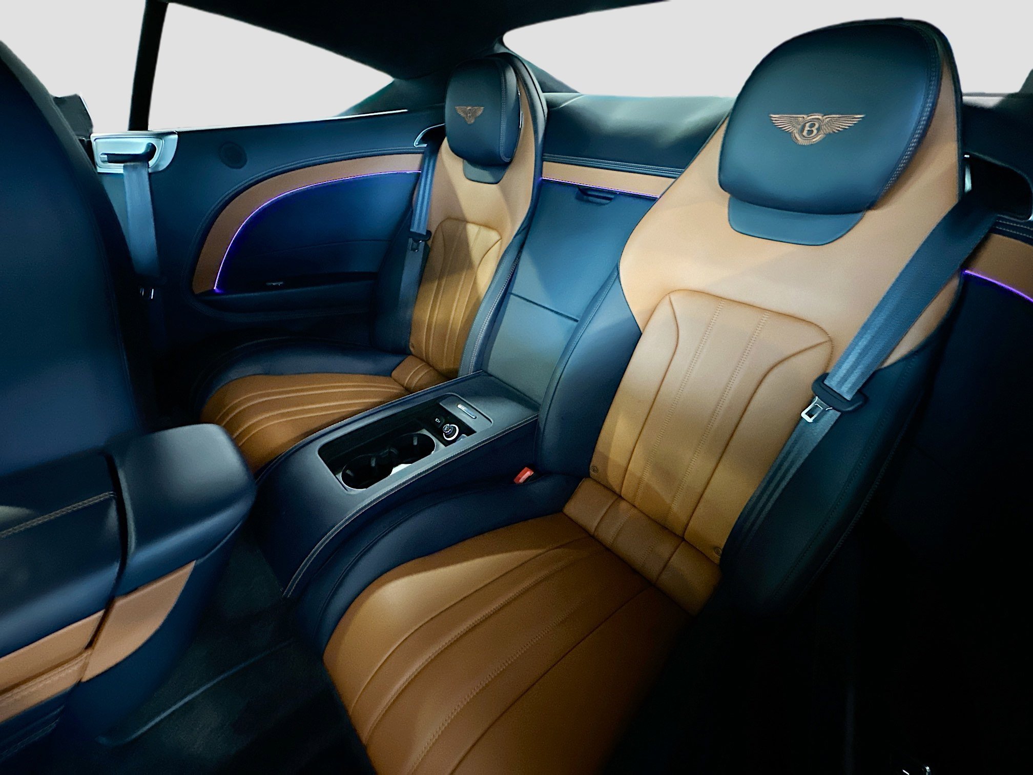 2022 Bentley Continental GT V8 photo 22