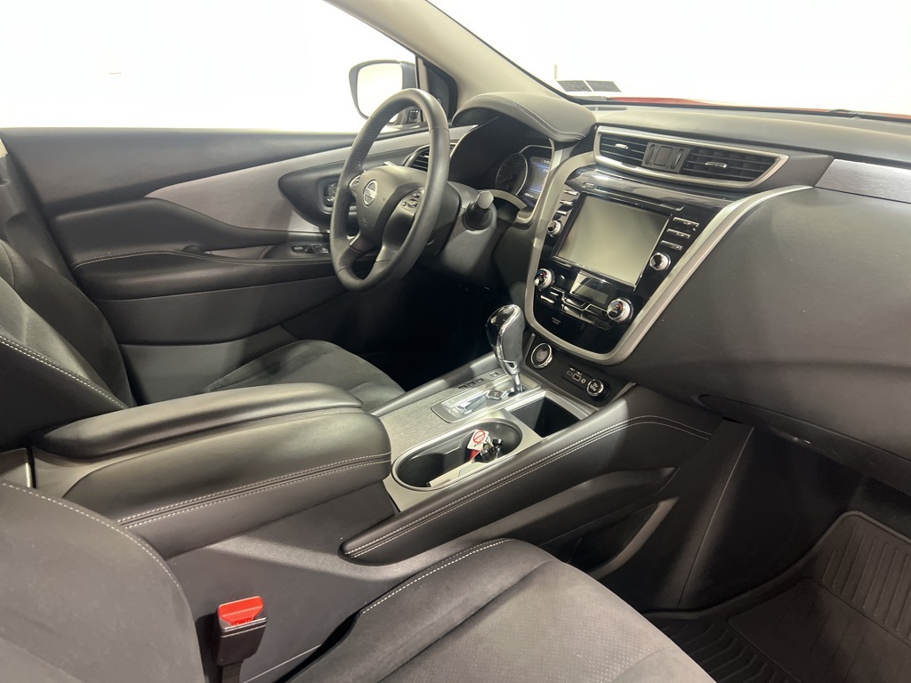 2019 Nissan Murano SV photo 22