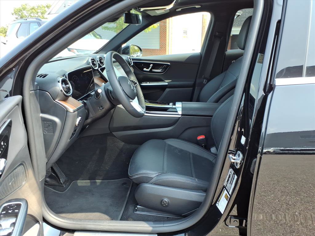 2025 Mercedes Benz GLC 300 4MATIC photo 10