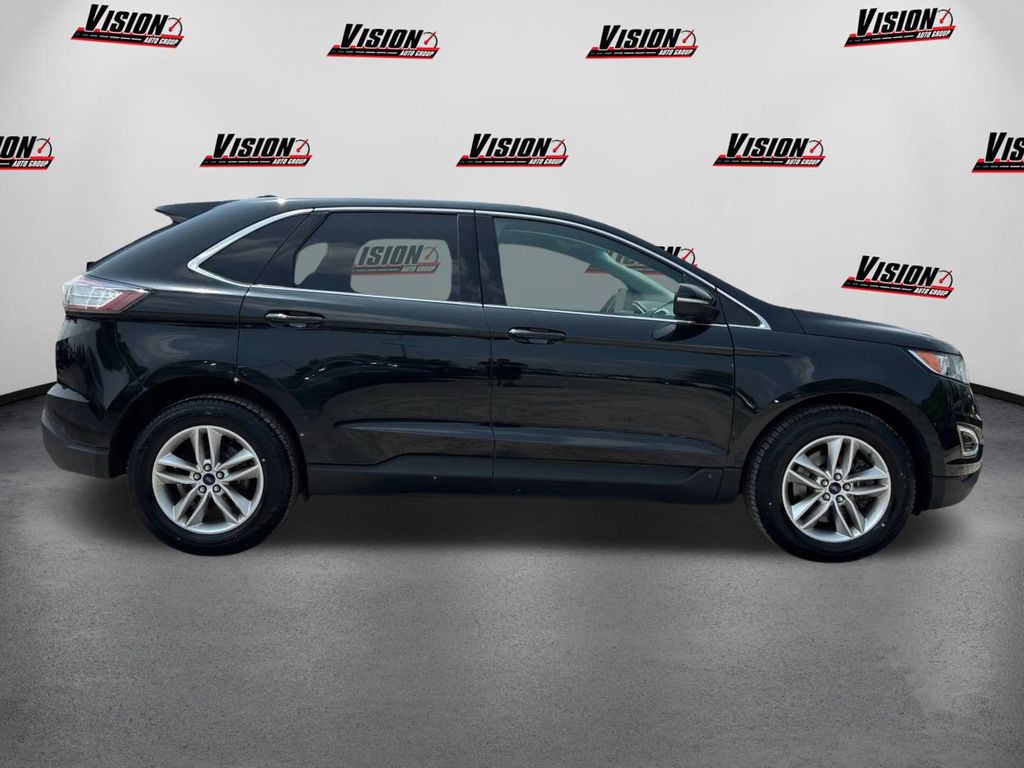 2015 Ford Edge SEL photo 4