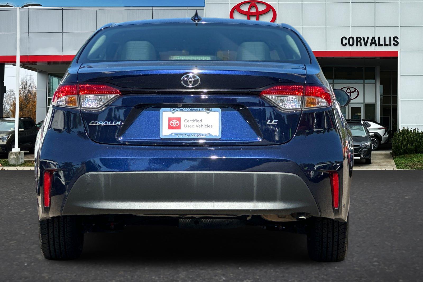 2023 Toyota Corolla LE photo 4
