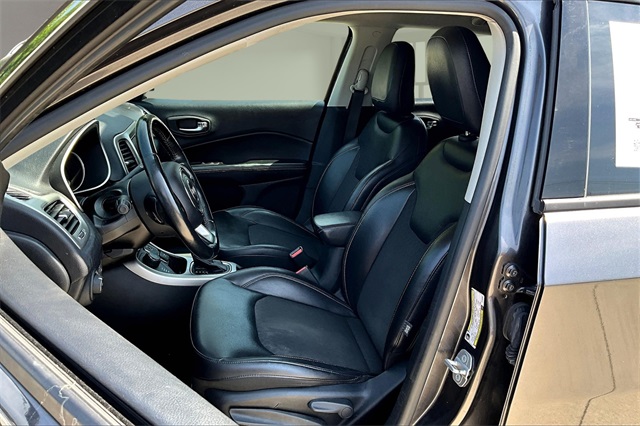 2018 Jeep Compass Latitude photo 26