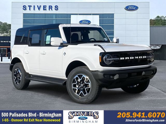 2025 Ford Bronco 4-Door Outer Banks