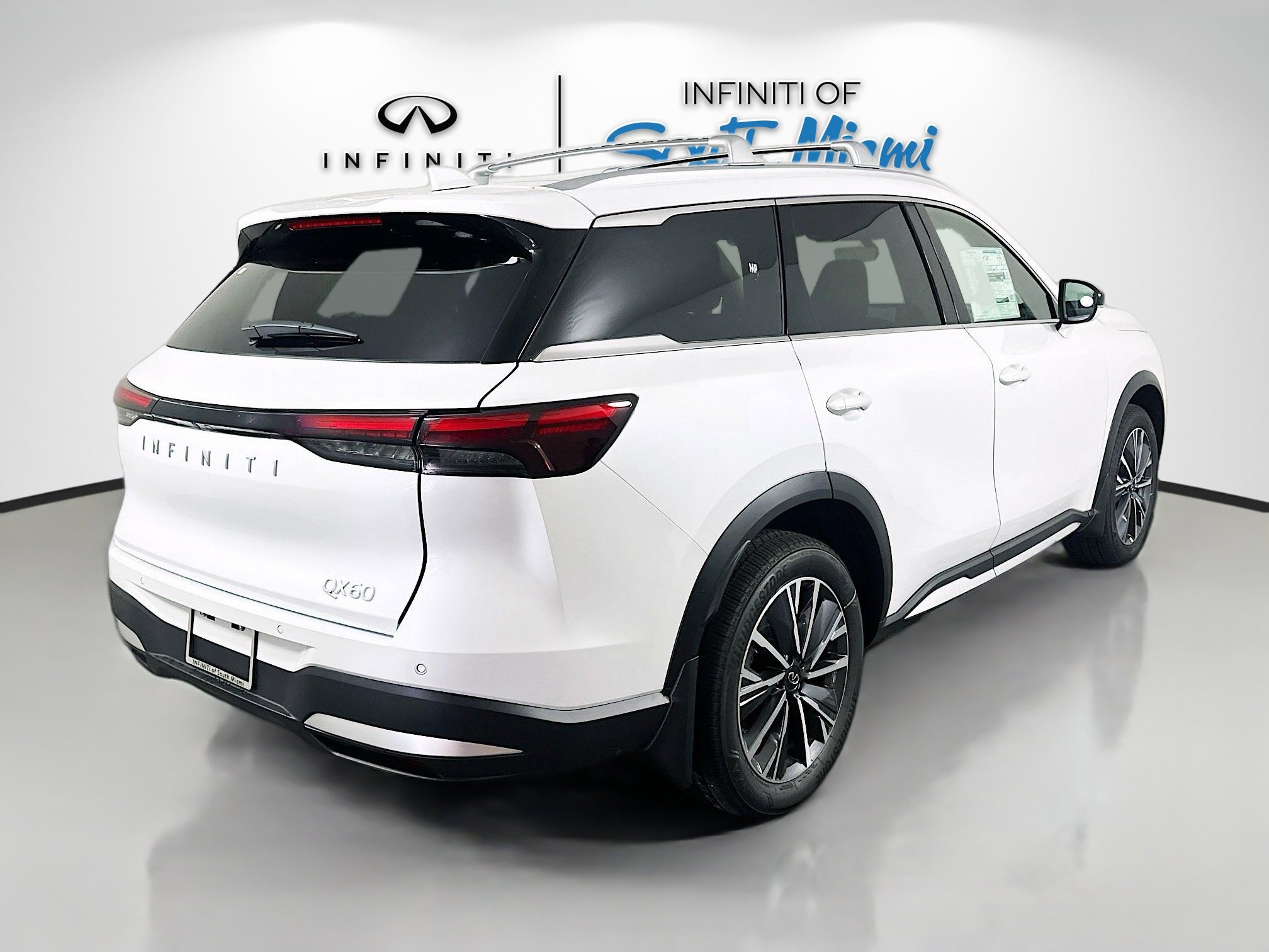 2026 Infiniti QX60 Luxe photo 6