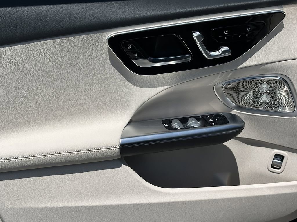 2025 Mercedes Benz C 300 4MATIC Sedan photo 11