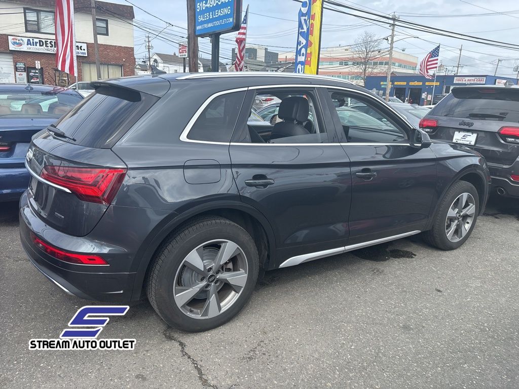 2023 Audi Q5 40 Premium Plus photo 7