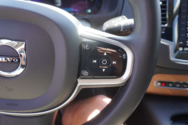 2024 Volvo XC90 Plus photo 32