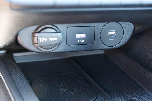 New 2025 Gray Hyundai Sedan image 18