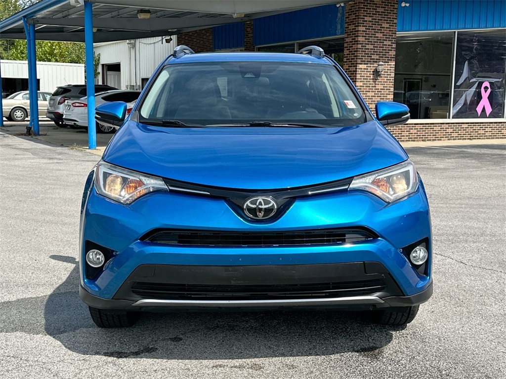 2018 Toyota RAV4 Adventure XLE photo 22