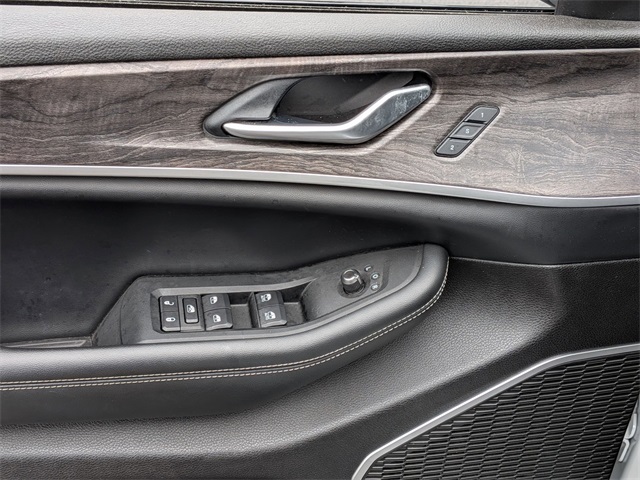 2022 Jeep Grand Cherokee Limited photo 11
